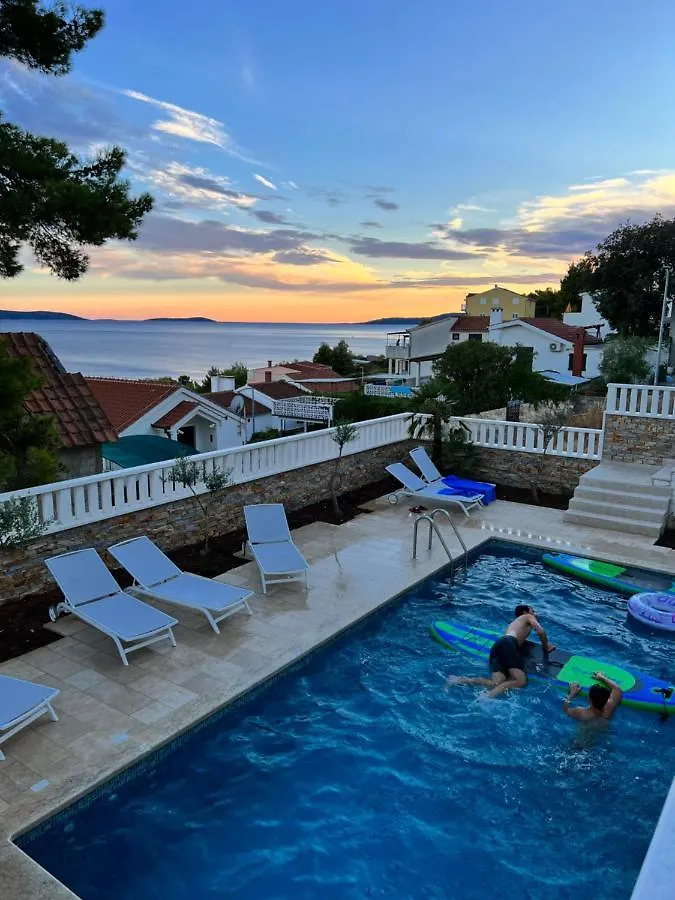 Luxury Beachfront Villa Carlisa Čiovo 0*,  Kroatien