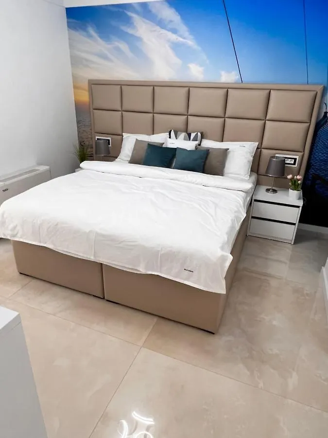 Apartment Luxury Beachfront Villa Carlisa Čiovo Kroatien